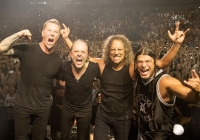 metallica-at-mercedes-benz-arena-by-ross-halfin