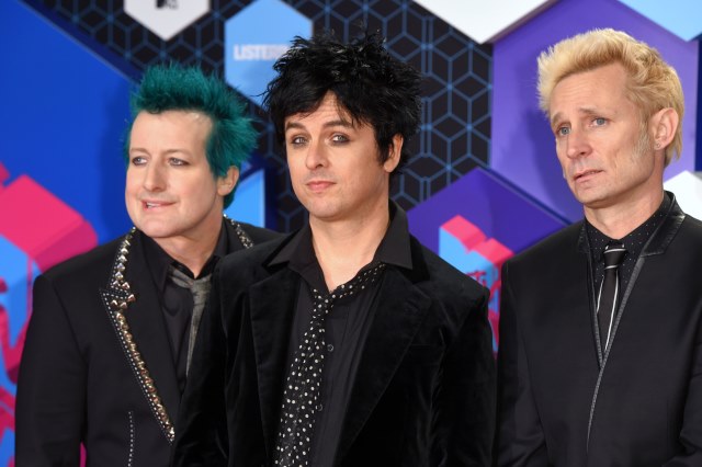 Green-Day-MTV-EMA-2016